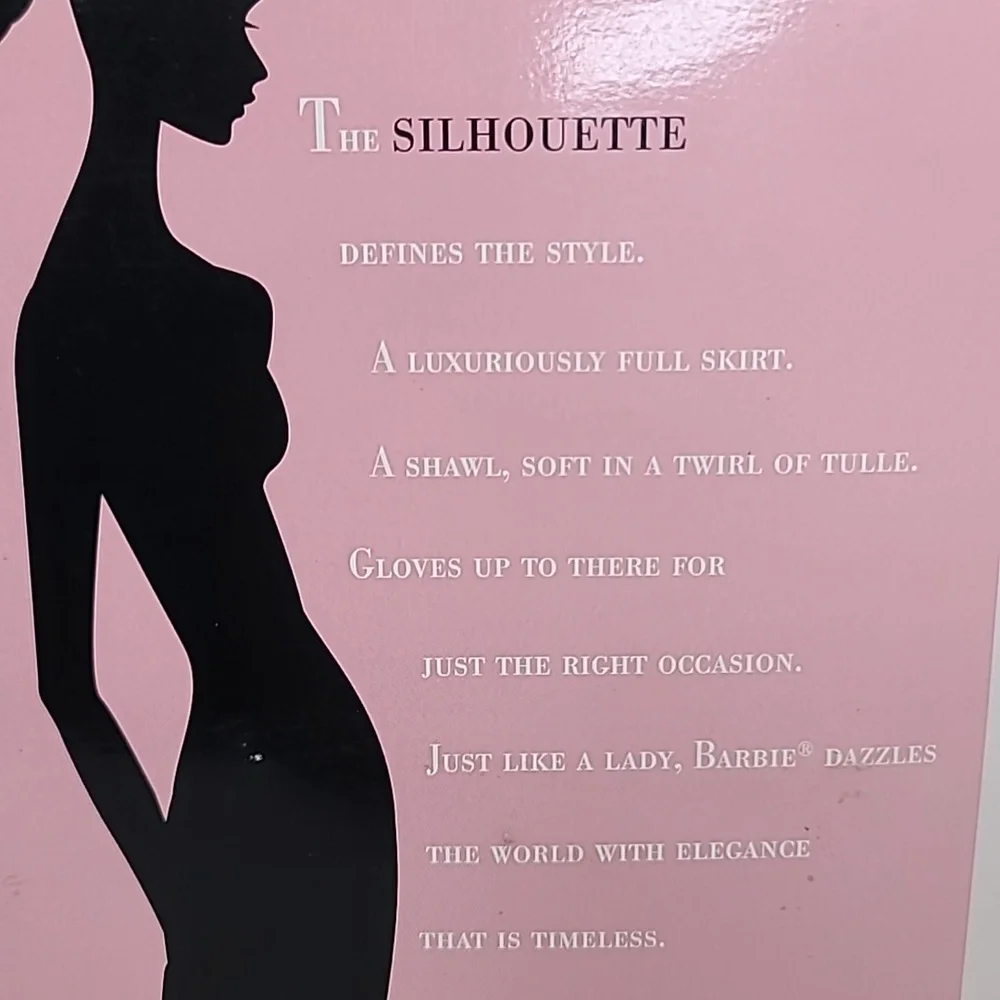 Vintage Mattel Elegant 2000 Timeless Silhouette Retro Barbie Caucasian/Blonde